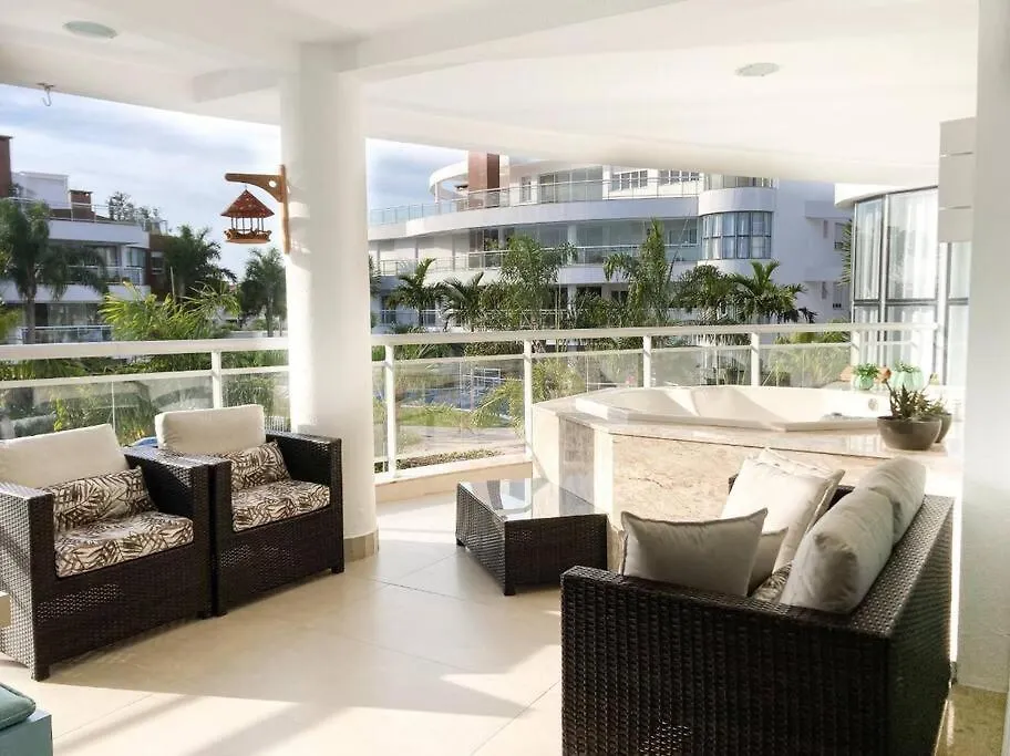 Ape De Luxo Marine Home Resort location